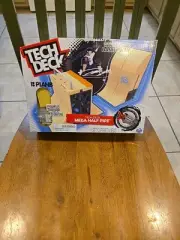Tech Deck Mega Half Pipe Includes Signature Board New Sealed Danny Way