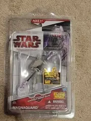 Star Wars Clone Wars CW 49 Magnaguard Rare