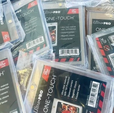 10x Ultra PRO One-Touch 35pt Magnetic Card Holder - Clear