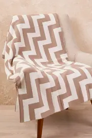 Geometric Pulse Throw--LINU-L308TG