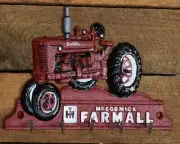 Farmall Key Rack