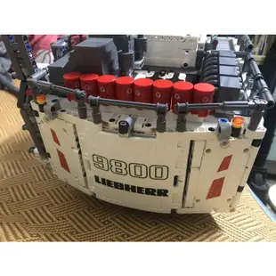 LEGO 42100 LIEBHERR 反鏟挖掘機