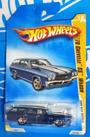 Hot Wheels 2009 New Models #19 '70 Chevelle SS Wagon Mtflk Blue w/ 5SPs