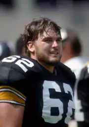 Offensive lineman Tunch Ilkin of the Pittsburgh Steelers looks o- 1984 Old Photo