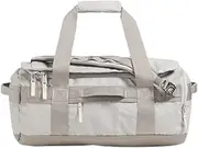 THE NORTH FACE Base Camp Voyager Gym Bag