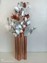 EXLUSIVE HOME DECOR VERY COOL ABSTRACT VASE WITH DECORATIVE PLANT hand made