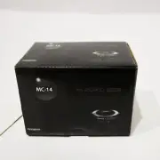 Olympus MC-14 M.Zuiko Digital 1.4x Teleconverter Bundle --NEW_