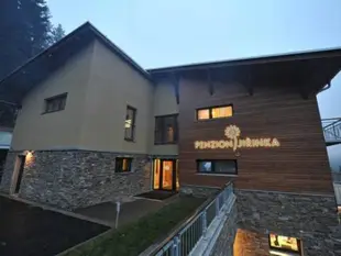 Hotel Jirinka