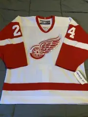 Chris Chelios Detroit Red Wings White Jersey Size 48 New With Tags & Fightstrap