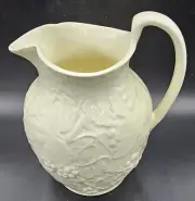 Wedgwood Etruria Barlaston Ivory Pitcher Embossed Grapes Leaves England 6.5"H