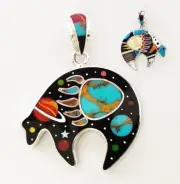 CUTE REVERSIBLE HANDCRAFTED TURQUOISE CELESTIAL INLAY .925 SILVER BEAR PENDANT