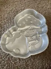 cake pans wilton Strawberry Shortcake