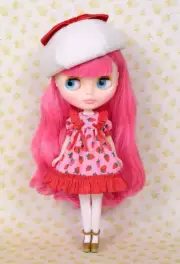 Heavenly Strawberry Neo Blythe Good Smile Company Fashion Doll New