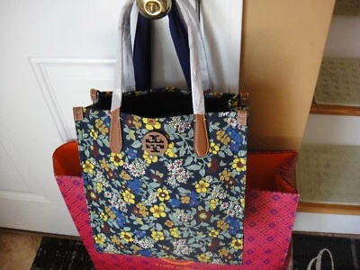 NEW Tory Burch Black Friday Printed Canvas / Leather NS Tote Bag.100% AUTHENTIC