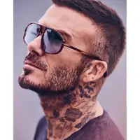 在飛比找PChome24h購物優惠-DAVID BECKHAM 貝克漢 飛官款 太陽眼鏡(黑色)