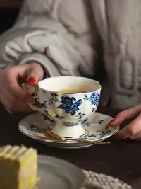 在飛比找樂天市場購物網優惠-索廚 法式復古風紅花咖啡杯碟套裝描金陶瓷牛奶杯子家用下午茶杯