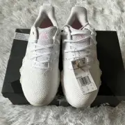 ADIDAS CODECHAOS 22 Women's Golf Shoe in white/grey size 6.5M