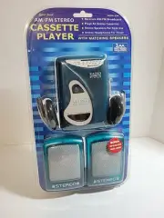 Lenoxx Sound 91901 Portable AM/FM Stereo Cassette Player w/ Speakers Clear BLUE