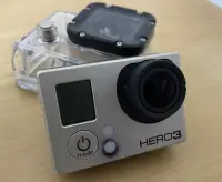 在飛比找Yahoo!奇摩拍賣優惠-二手保固七日 GoPro HERO3 含防水殼
