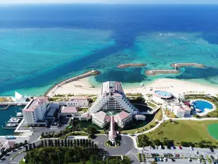 喜來登沖繩聖瑪莉娜海濱度假村Sheraton Okinawa Sunmarina Resort