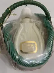 Privilege Body Powder 6 OZ In Original Gift Basket NEW OLD STOCK UNOPENED