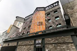 Hotel Bon