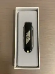 Limited Fate Zero Victorinox Classic collaboration Assassin model Box has dirt