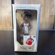 2003 Lebron James Limited Edition Upper Deck Premium Play Makers Bobblehead
