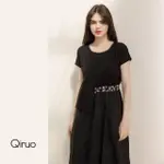 【QIRUO 奇若名品】春夏專櫃黑色短袖七分裙洋裝2146F 簡約刺繡腰帶(黑)
