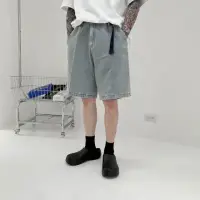 在飛比找momo購物網優惠-【AMERO】男女裝 牛仔短褲(男女裝 寬版 牛仔褲 五分短