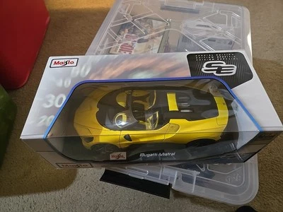 BUGATTI MISTRAL EXOTIC CAR 1/18 MAISTO SPECIAL ED NIB AWESOME PAINT RARE HTF