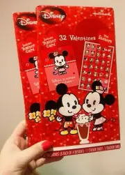 NOS 2 Boxes Of Hallmark Disney Mickey & Minnie Mouse Valentines 4 Designs NIB