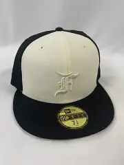 New Era Fear of God FOG Essentials 59FIFTY Black White Fitted Size 7 3/8 NEW