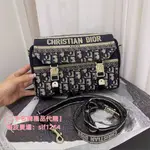 二手精品【DIOR迪奧】CAMP DIOR OBLIQUE 刺繡經典老花刺繡 郵差包 單肩包 斜挎包 女生包包