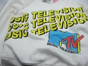 MTV youth large sweat shirt.