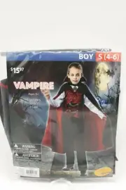 New Vampire Costume Boys Small 4-6 Halloween Cosplay shirt cape