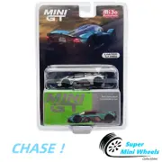 CHASE ! Mini GT 1:64 Aston Martin Valkyrie Aston Martin Racing Green #600