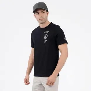 【Munsingwear】企鵝牌 男款黑色印花純棉舒適百搭短袖T恤 MGTL2504