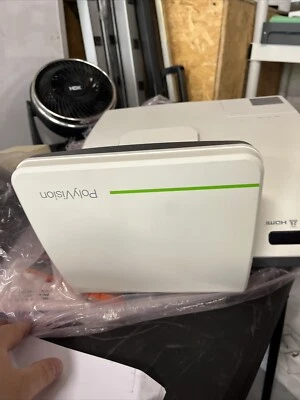 Polyvision DLP Ultra Short Throw Projector PJ920 (ONLY 15 LAMP HOURS)