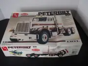 Vintage AMT 1:25 Scale Peterbilt 359 Truck Plastic Model Car Building Kit