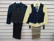 Boys Van Heusen $50 4pc Yellow Vest Suits Sizes 5 & 6