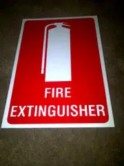 3 x FIRE EXTINGUISHER LOCATION SIGNS 22CM x 15CM (FREE POSTAGE)
