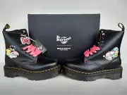 DR. MARTENS HELLO KITTY & FRIENDS JADON LEATHER PLATFORM BOOTS 7UK BRAND NEW
