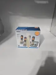 Uniden DECT1480 -4 DECT6.0 Cordless Digital Answering System with 4 Handsets New
