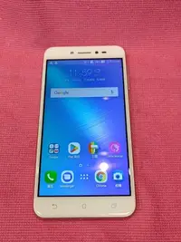 在飛比找Yahoo!奇摩拍賣優惠-華碩Asus ZB501KL A007 Zenfone Li