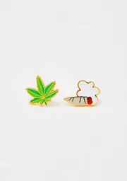 [Yellow Owl Workshop] Flower Gold Stud Earrings