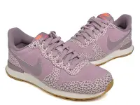 在飛比找Yahoo!奇摩拍賣優惠-=CodE= NIKE W INTERNATIONALIST