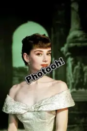 Audrey Hepburn Roman Holiday In Color REPRINT RP #8232