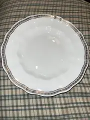 ROYAL CROWN DERBY CARLTON PLATINUM SALAD PLATE, NEW