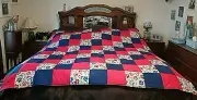 COUNTRY COTTAGE REDWHITEBLUE PAWPRINTS FLANNEL QUEEN PATCHWORK QUILT & 2 PILLOWS